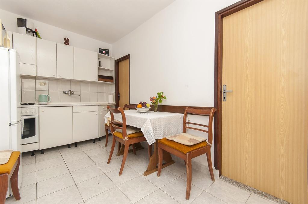 Apartments Luca Rogoznica  Bagian luar foto