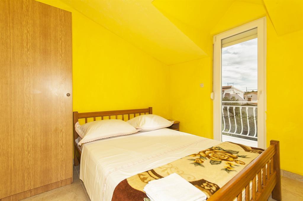 Apartments Luca Rogoznica  Bagian luar foto